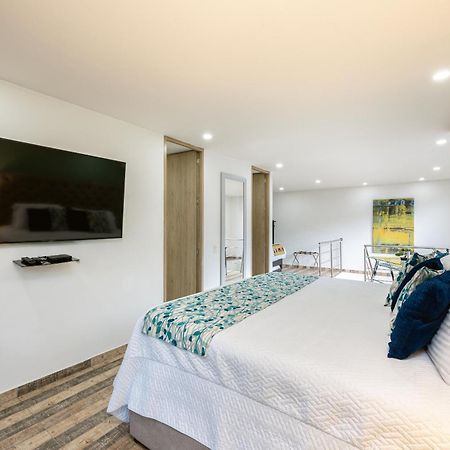 Apartamentos Borbon Suites เมเดยิน ภายนอก รูปภาพ