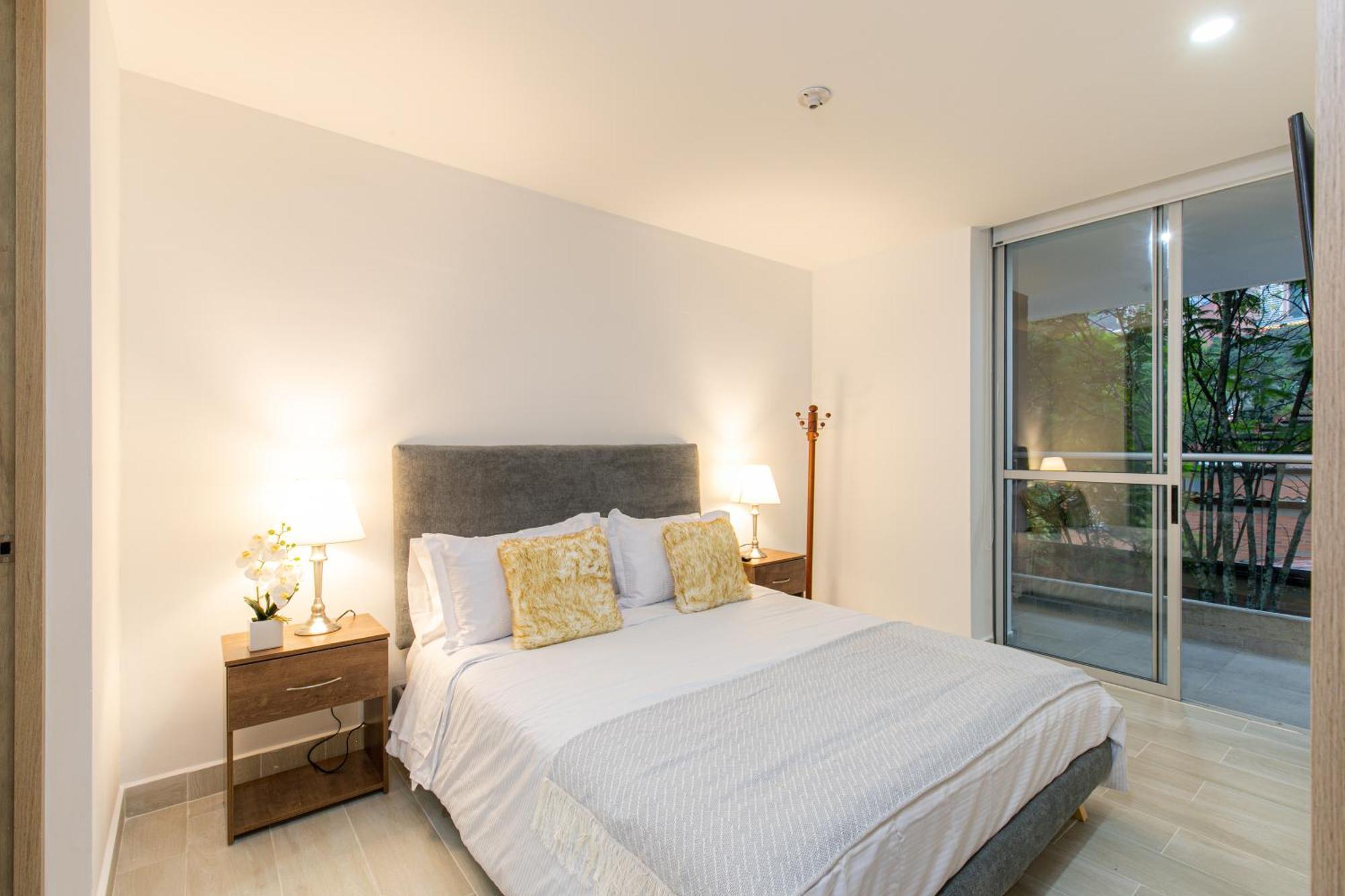 Apartamentos Borbon Suites เมเดยิน ภายนอก รูปภาพ