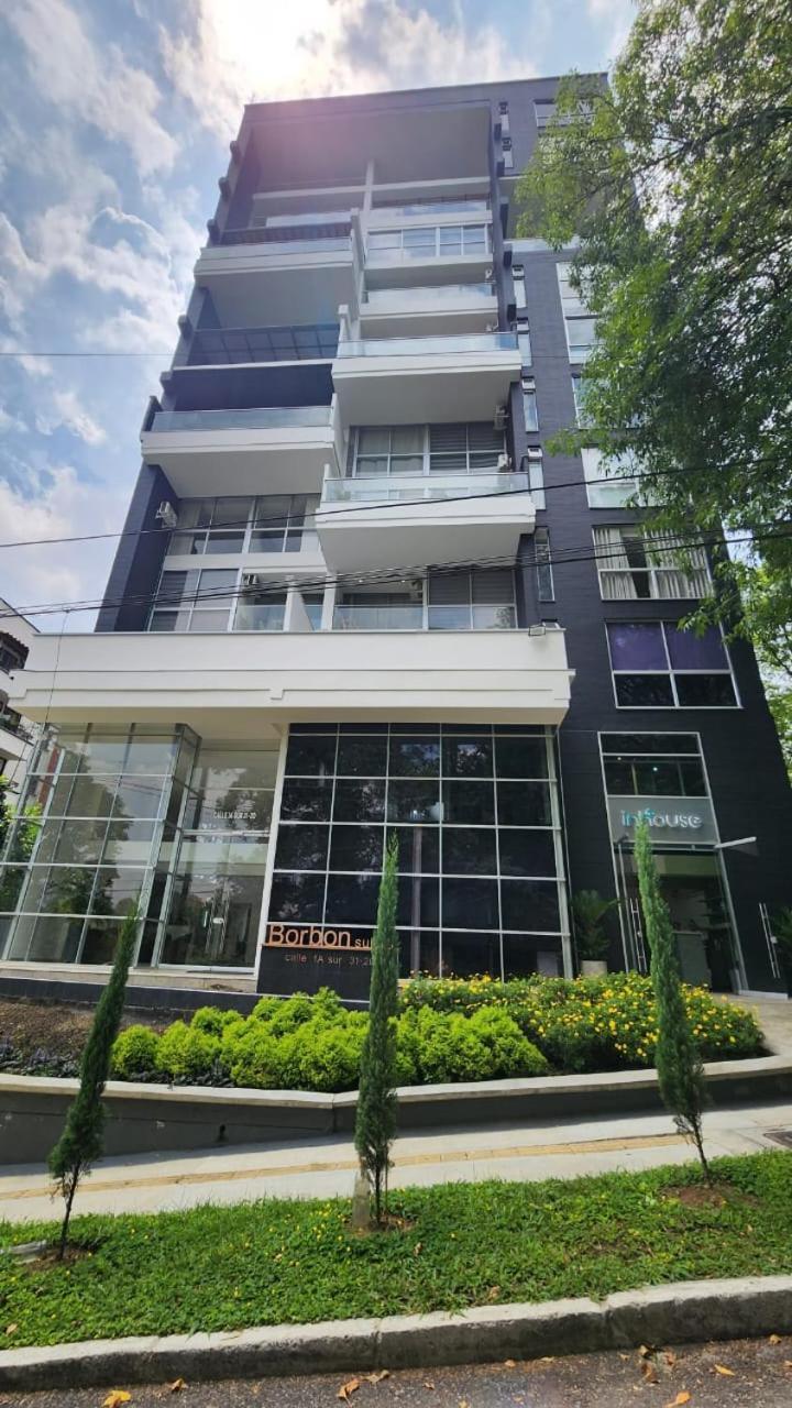 Apartamentos Borbon Suites เมเดยิน ภายนอก รูปภาพ